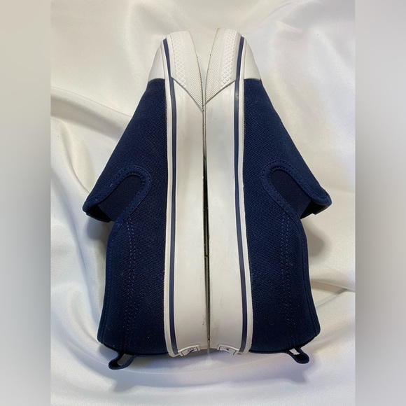 Adidas slip-on canvas shoes - Picture 2 of 8